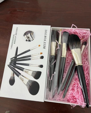 Extension eyelash makeup brushes